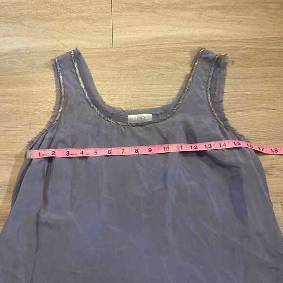 Ann Taylor Loft womens purple grey embellished neckline silk tank top size small - Picture 3 of 7